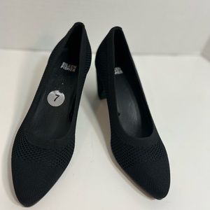 Eileen Fishers Shoes Womens Shoes Size 7